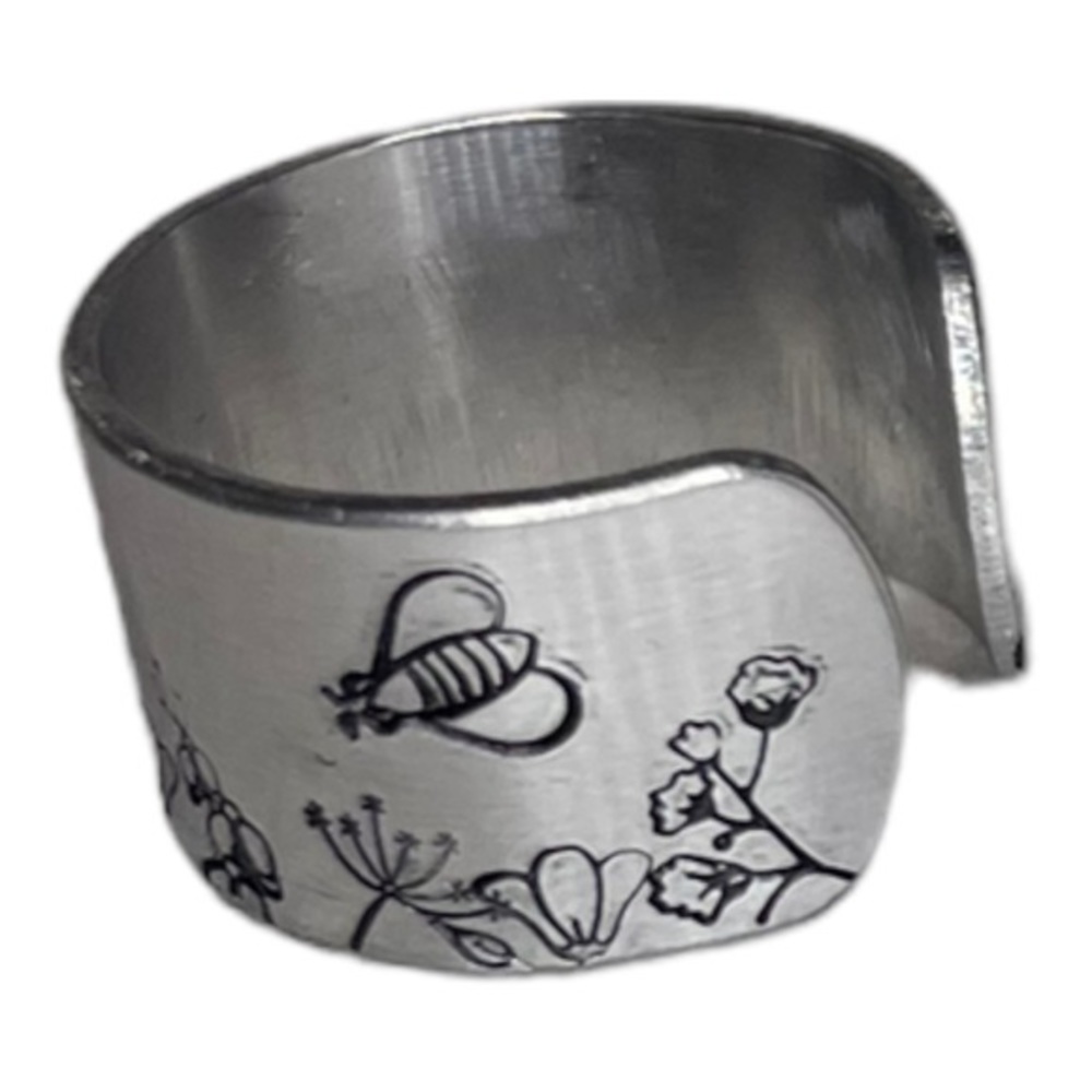 Handmade 9 stamped bee & floral pattern silver‎ hypoallergenic wide cuff ring - Picture 4 of 7